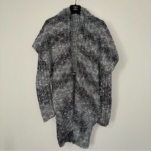 525 America Unique Style Knit “Cardigan” - $5 in a bundle